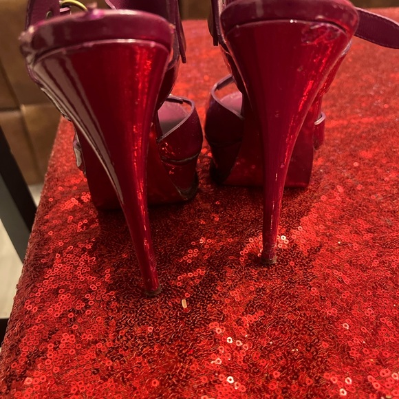 YVES SAINT LAURENT HEELS - Picture 4 of 10